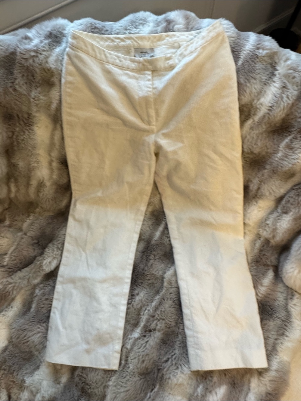 Ann Taylor White Textured Cropped Pants